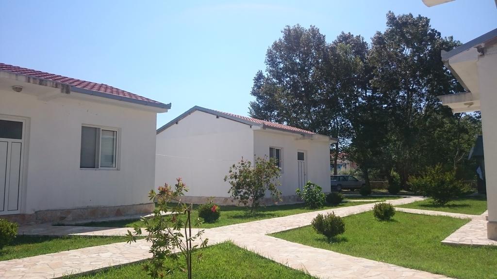 Beni Bungalows Ulcinj Buitenkant foto