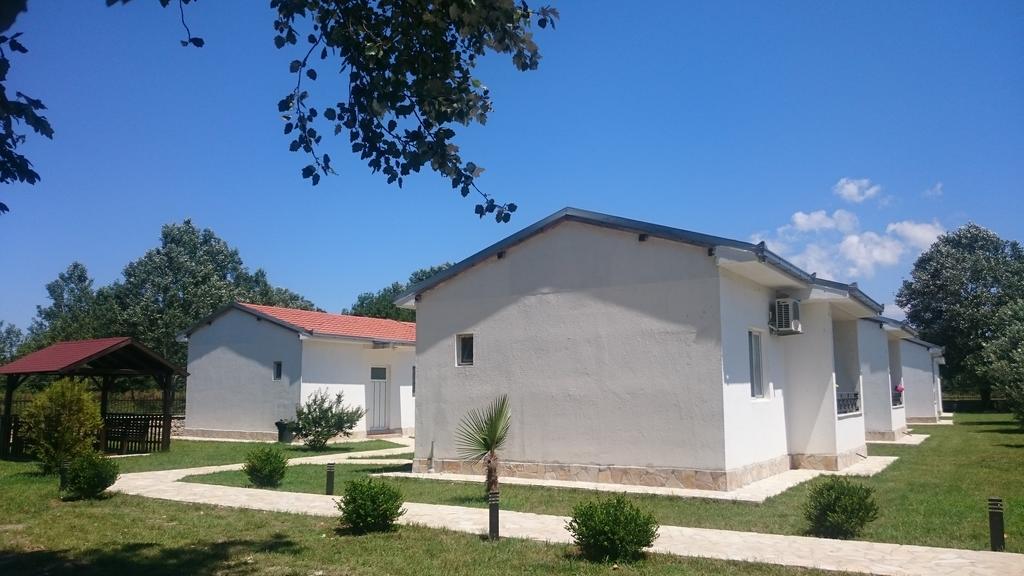 Beni Bungalows Ulcinj Buitenkant foto