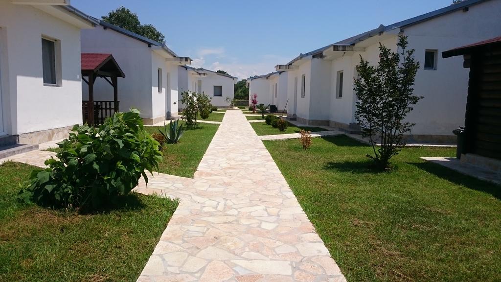 Beni Bungalows Ulcinj Buitenkant foto