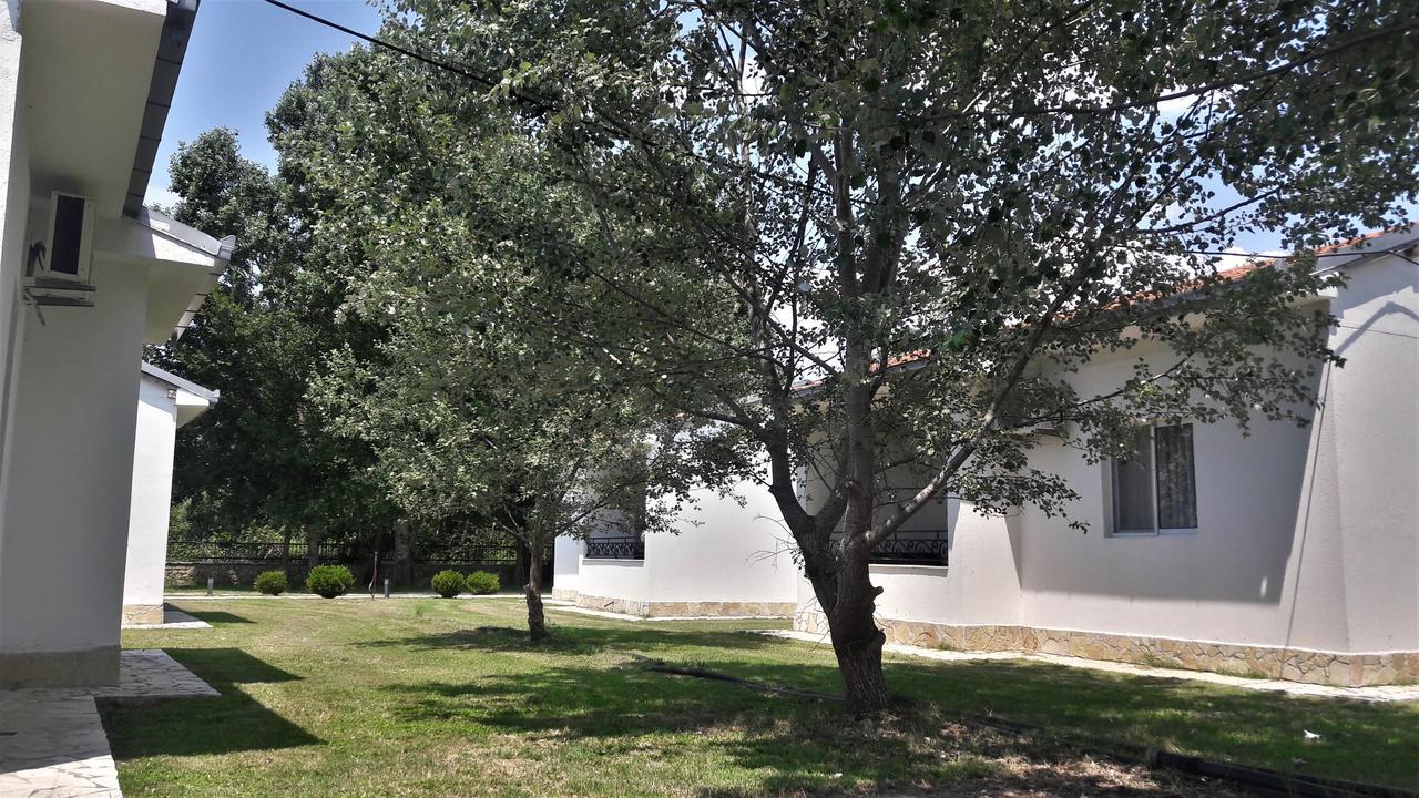 Beni Bungalows Ulcinj Buitenkant foto