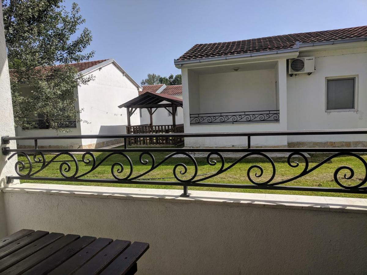 Beni Bungalows Ulcinj Buitenkant foto
