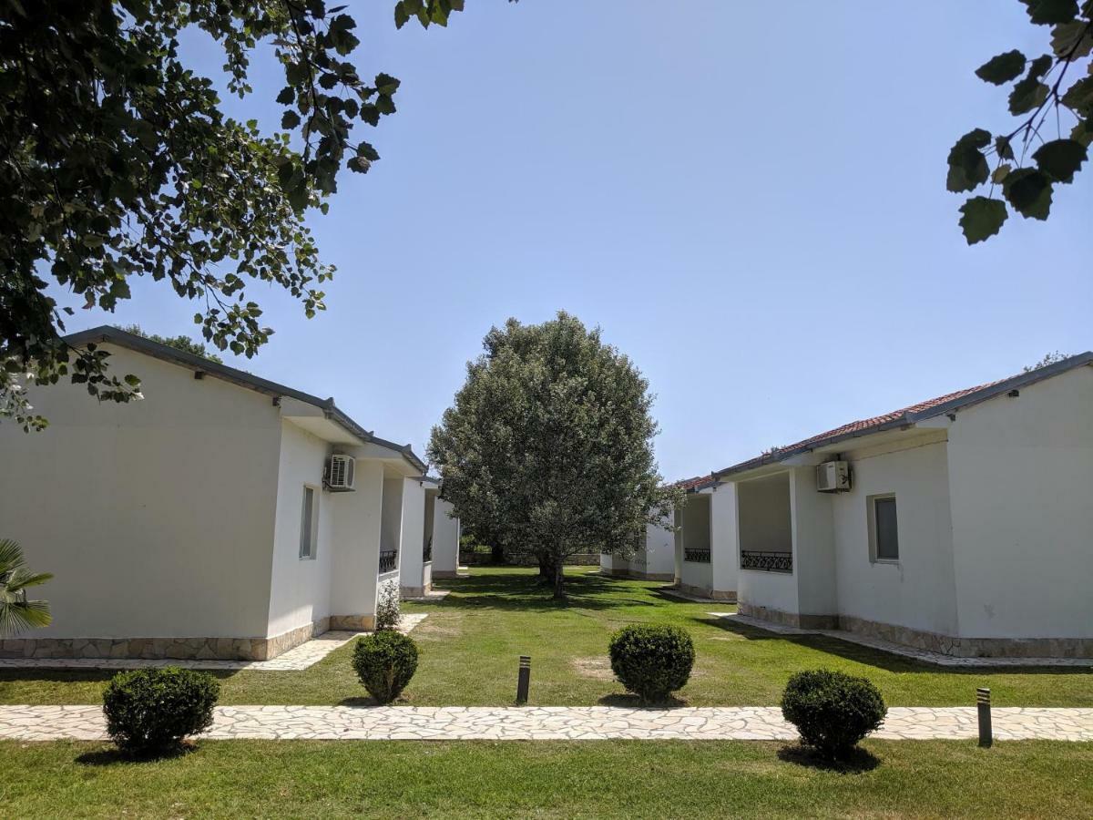 Beni Bungalows Ulcinj Buitenkant foto