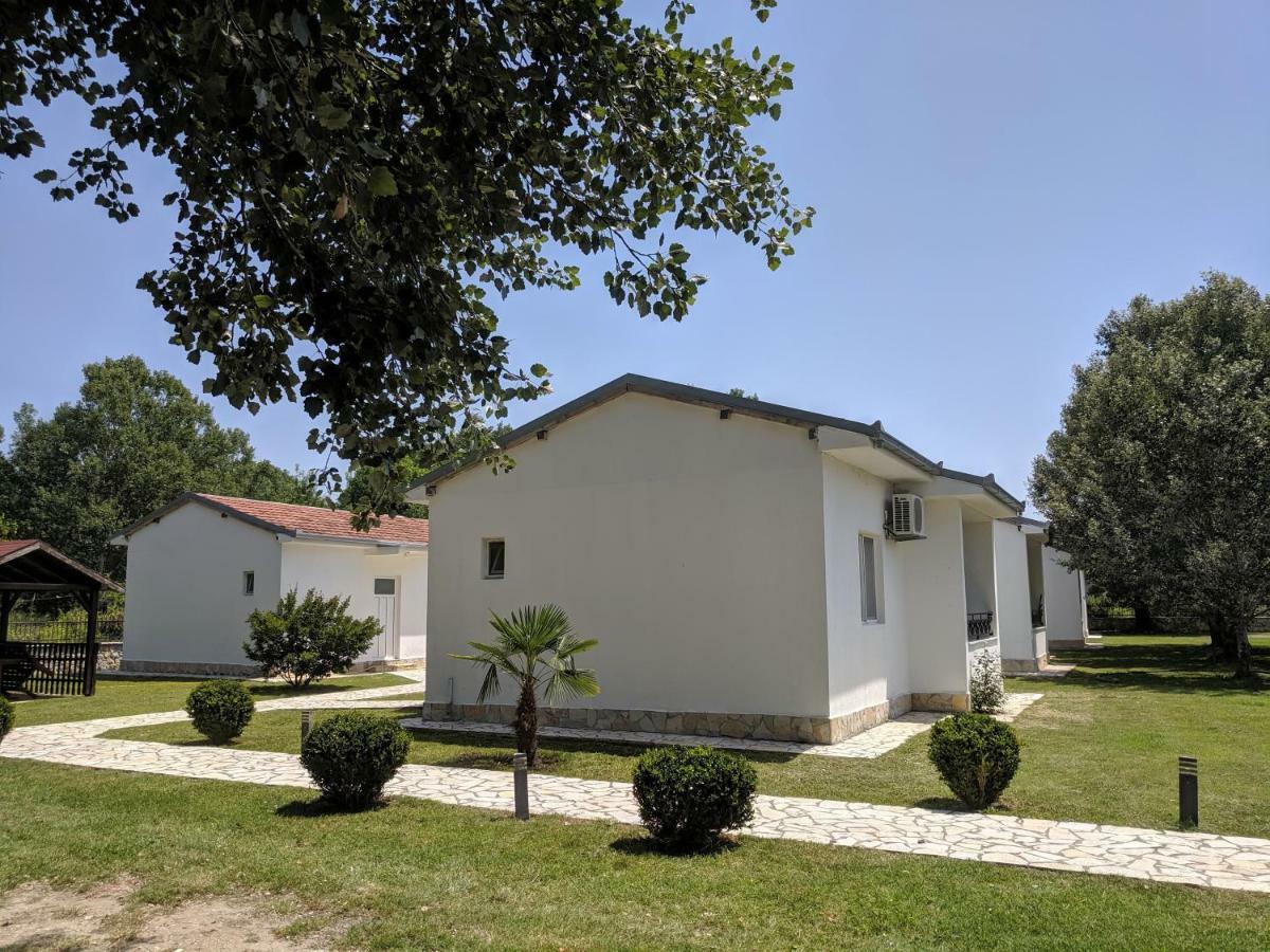Beni Bungalows Ulcinj Buitenkant foto